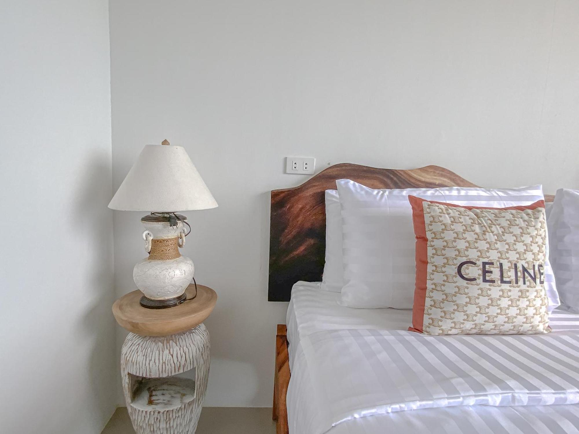 Samet Nangshe Goodview Hotell Takua Thung Eksteriør bilde